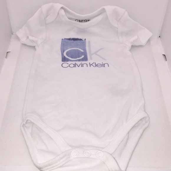 Calvin Klein Infant Boys Onesie Bodysuit Size 6-9M - Picture 2 of 9